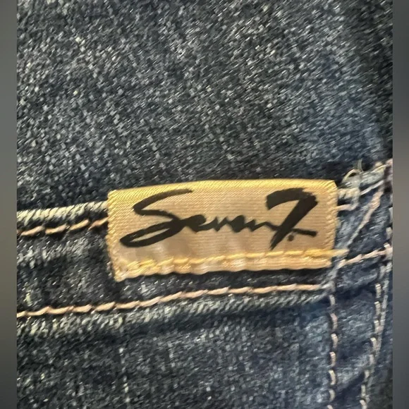 7 For All Mankind Floral Embroidered Skinny Jeans - 10 - Picture 5 of 7